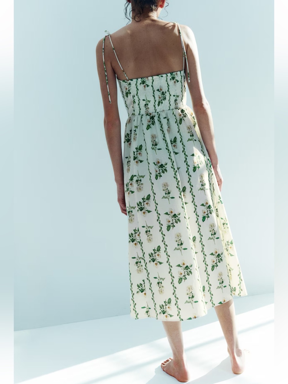 H&M Cotton Flared Skirt Strappy Dress Cream Rose Rosehip Print size S Small - Picture 2 of 4